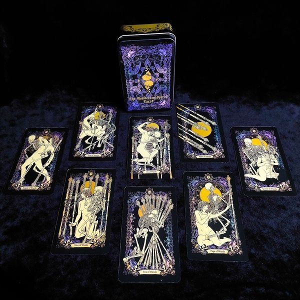 Wondering Spirit Tarot | Таро Блукаючого Духа (у жерстяній коробочці, з кольоровим зрізом) 130273 фото