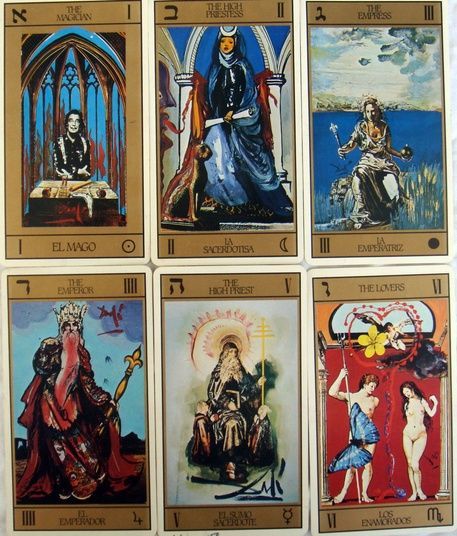 Купити Salvador Dali Universal Tarot gold edition | Золоте Таро